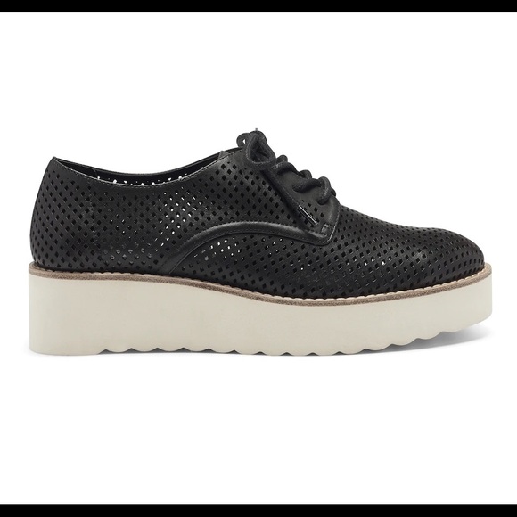 NW Vince Camuto Oxford Loafers - Picture 1 of 8